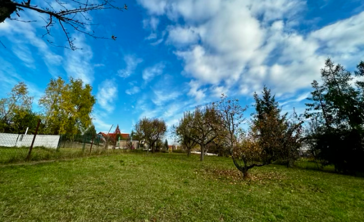 Na predaj stavebný pozemok v Košice - Myslava  na Kope - fotografia 2