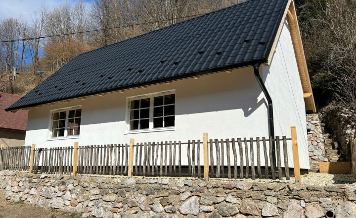 HAČAVA - KVALITNÁ NOVOSTAVBA 3 IZBOVÉHO RD V KRÁSNEJ PRÍRODE