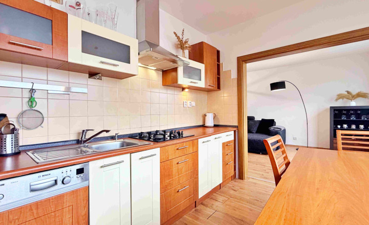 Rezervované. ViP. 3-izbový byt Zvolen, 81 m², balkón, - fotografia 3