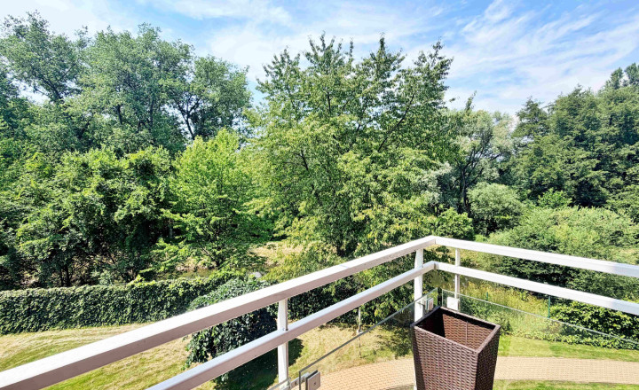 ViP.  4-izbový byt Panorama, 120 m², terasa 10m2, parking - fotografia 3
